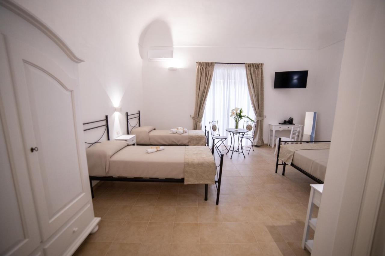 B&B Palazzo Loreto Авола Экстерьер фото