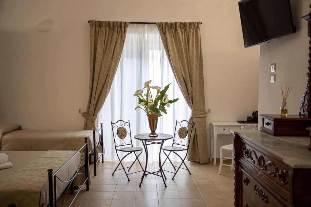 B&B Palazzo Loreto Авола Экстерьер фото