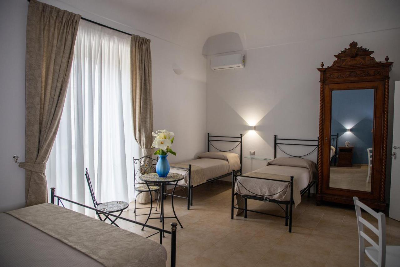 B&B Palazzo Loreto Авола Экстерьер фото