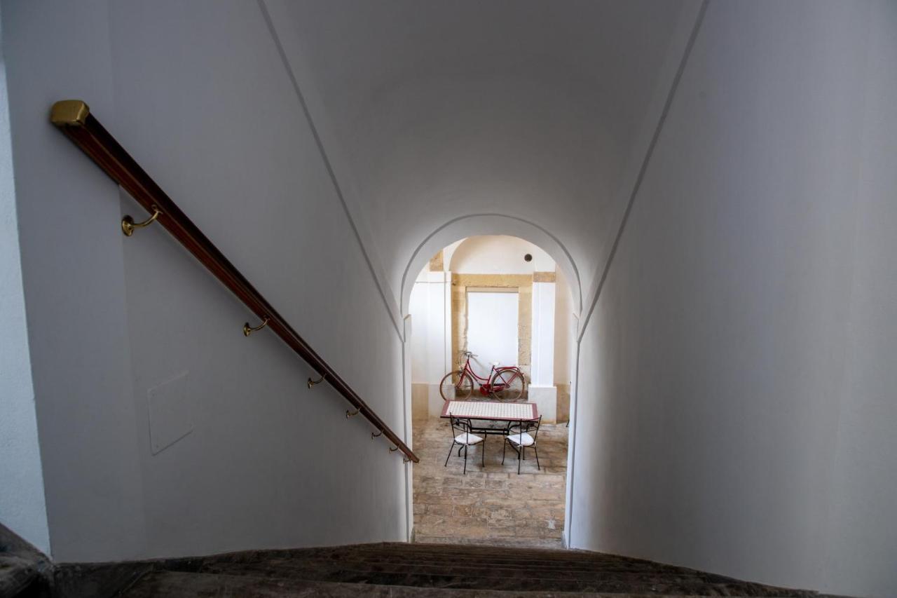 B&B Palazzo Loreto Авола Экстерьер фото